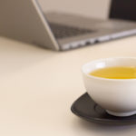 取引先で打ち合わせ、出されたお茶は飲んで良い?