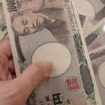 新卒に忍び寄る副業の罠